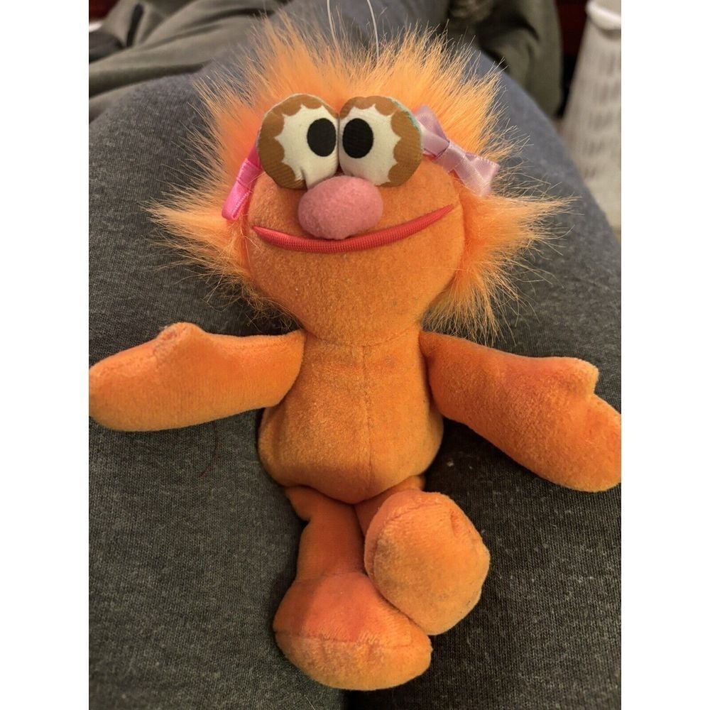 Vintage 1997‎ Tyco Sesame Street Muppet Beans Zoe Plush Bean Bag